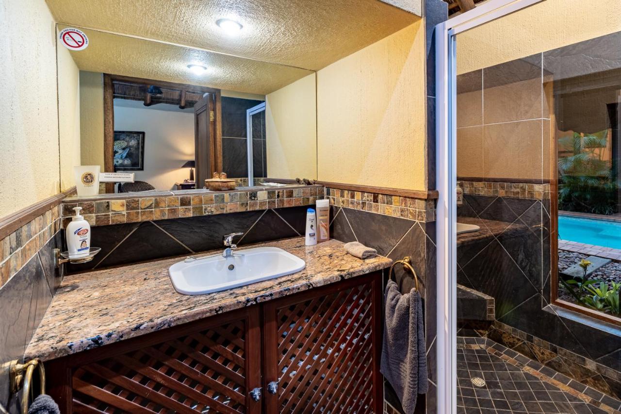 Mhlati Guest Cottages Malalane Ngoại thất bức ảnh